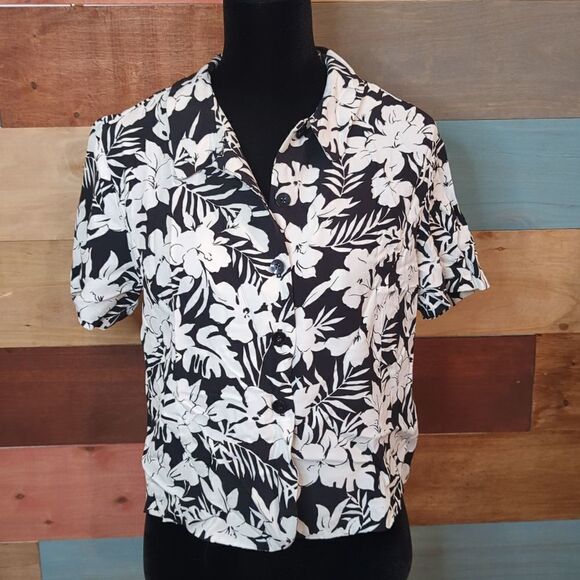 Small tropical button-down collared - Picture 1 of 4